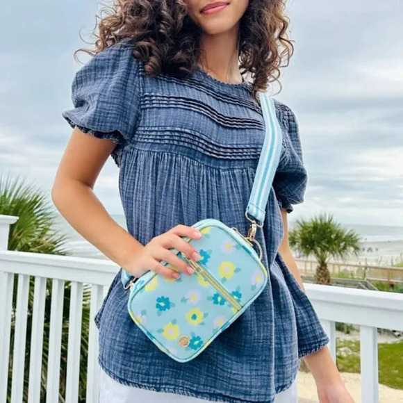 Simply Southern Handbags - Simply Southern 5 Ways Bag - Mint Green with Flowers